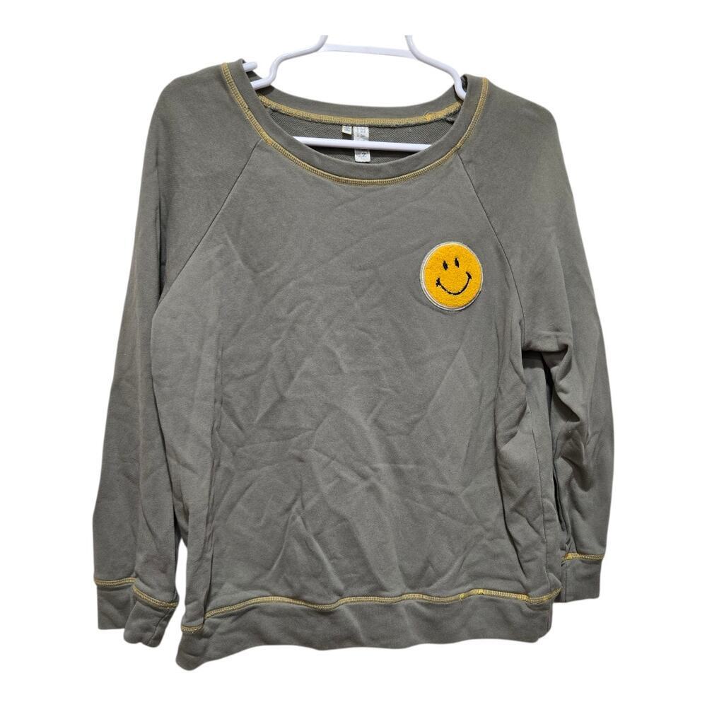 Hayden LA Smiley Patch Sweatshirt Medium Olive Crewneck